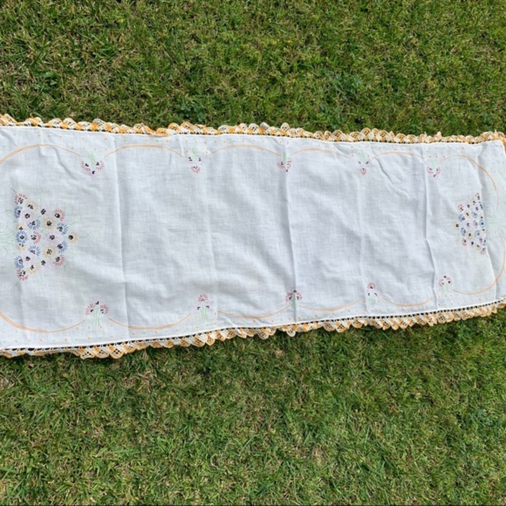 Table Runner